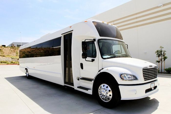 White limo bus – Berthoud limo service